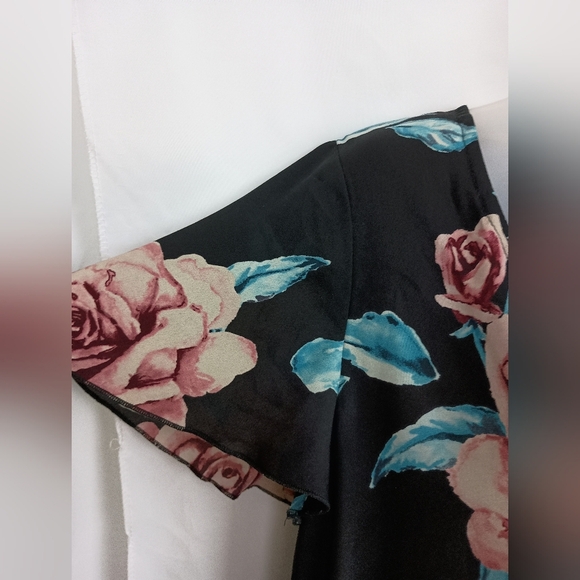 SHOW ME YOUR MUMU Butterly Red Pink Rose Floral V-Neck Black Dress (#895) - Picture 3 of 6